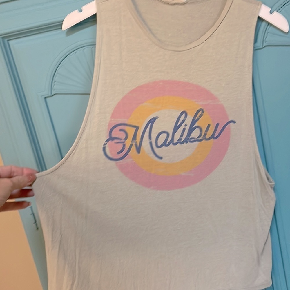 Honey Punch Malibu graphic Muscle Tee- flaw